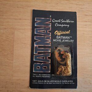 EXTREMELY RARE 1964 Batman 14KT Gold Overlayed Pendant On A Link Chain DC Comics